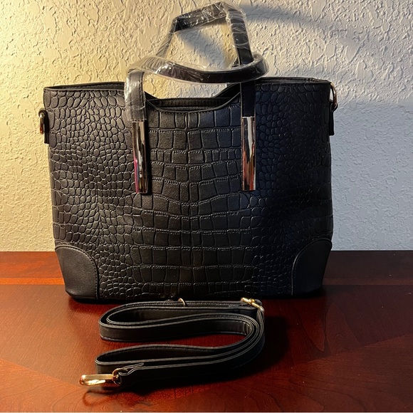 Handbags - Elegant Black Crocodile-Embossed Bag